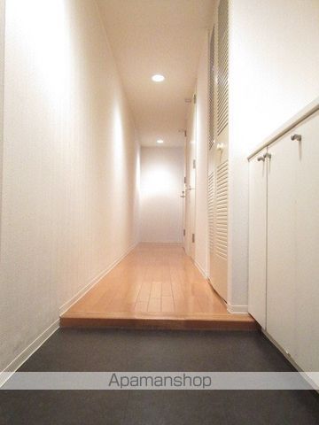 アジエステート大通西プラザの玄関写真