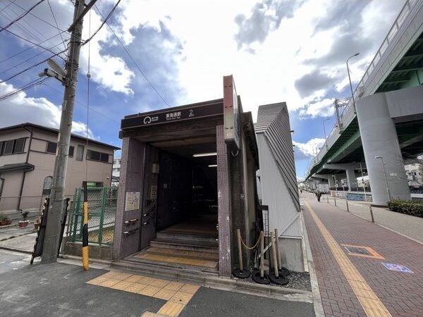 地下鉄名港線 東海通駅 徒歩4分 5階建 築39年の外観写真