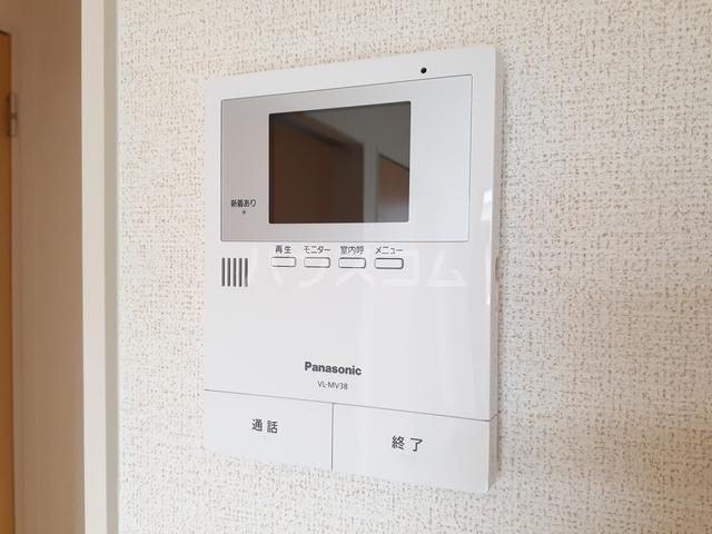 エレノアのその他写真