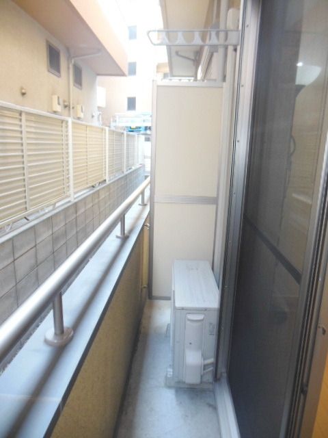 その他設備　★洗濯物が干せるバルコニー★