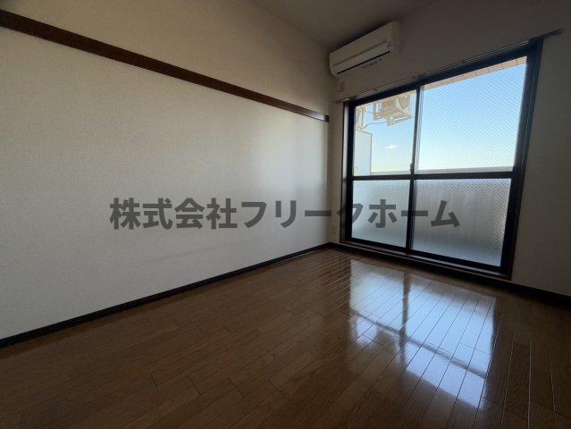 ＪＲ中央線 三鷹駅 徒歩3分 9階建 築30年の内装写真