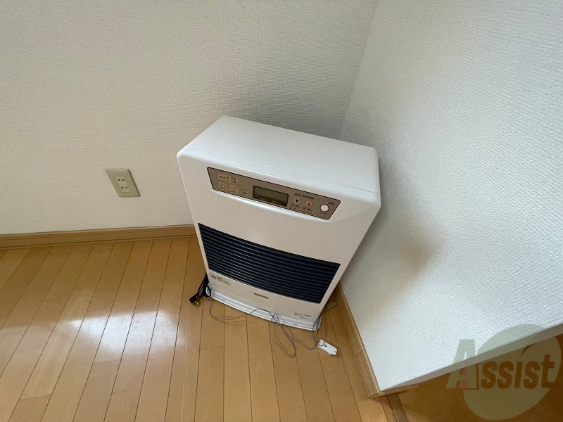 その他設備　灯油暖房です。札幌の寒い冬もこれで大丈夫！