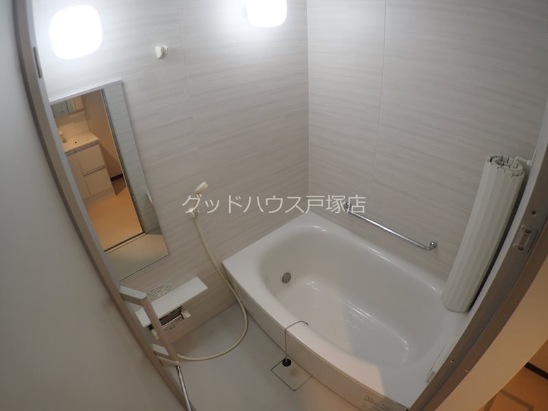 バス・シャワールーム　別室参考写真