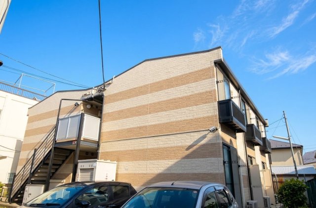 建物外観　自転車置き場あります♪