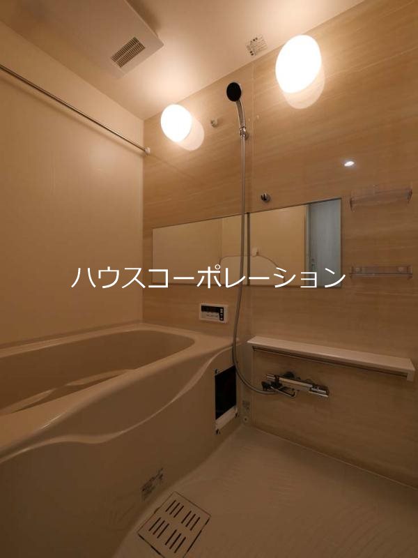 阪神本線 尼崎駅 徒歩9分 15階建 築1年の風呂写真