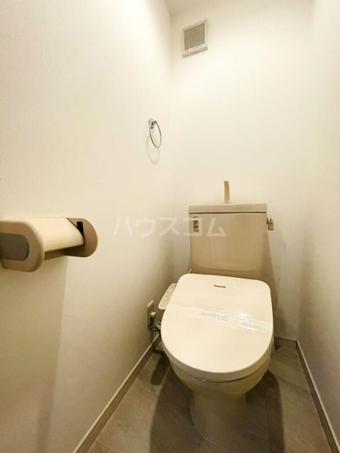 コートハウス弘明寺A棟のトイレ写真