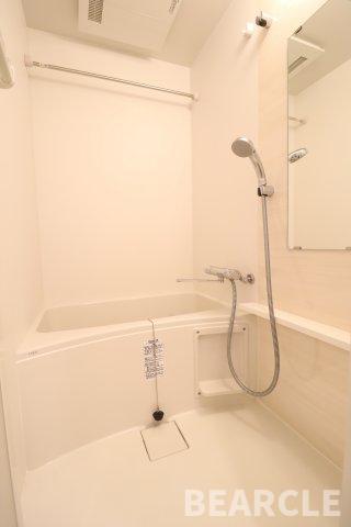 バス・シャワールーム　お風呂です