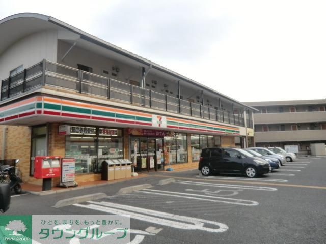 コンビニ　セブンイレブン（コンビニ）まで270m