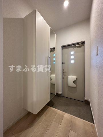 玄関　同仕様　反転の場合あり