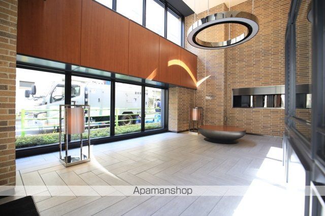 東京メトロ日比谷線 東銀座駅 徒歩5分 13階建 築11年の外観写真