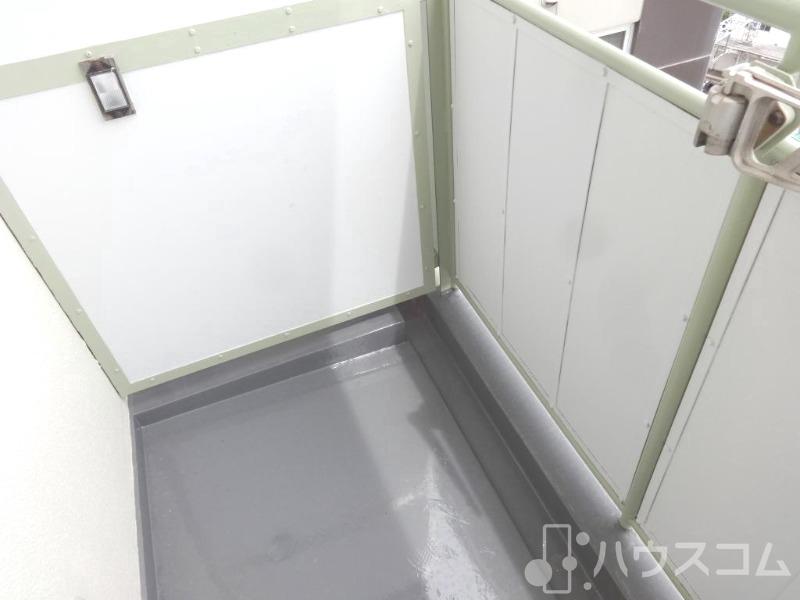 バルコニー　バルコニーも完備しています。