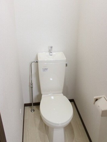 ウィステリア ガーデンのトイレ写真