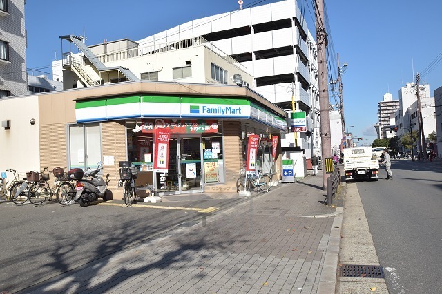 コンビニ　ファミリーマート　東大阪稲田上町（コンビニ）まで531m