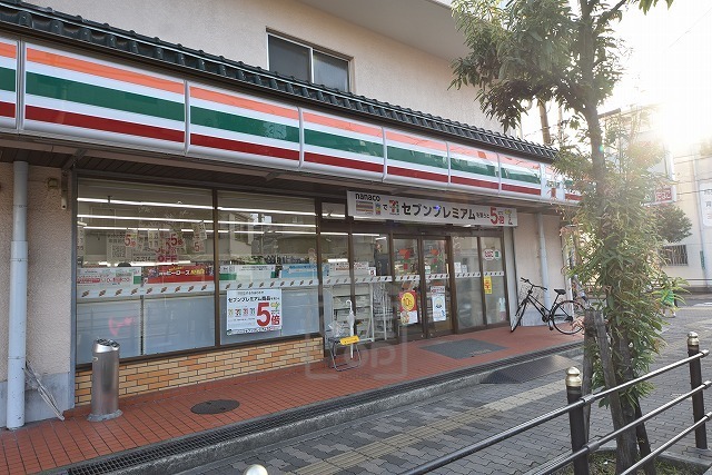 コンビニ　セブンイレブン　大阪アメニティパーク前店（コンビニ）まで328m