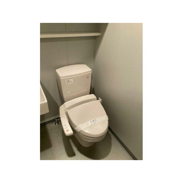 トイレ　※同仕様写真含む