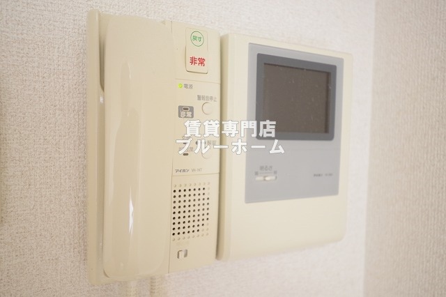セキュリティ　モニター付きインターホンあります！
