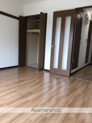 プルミエールの居間写真