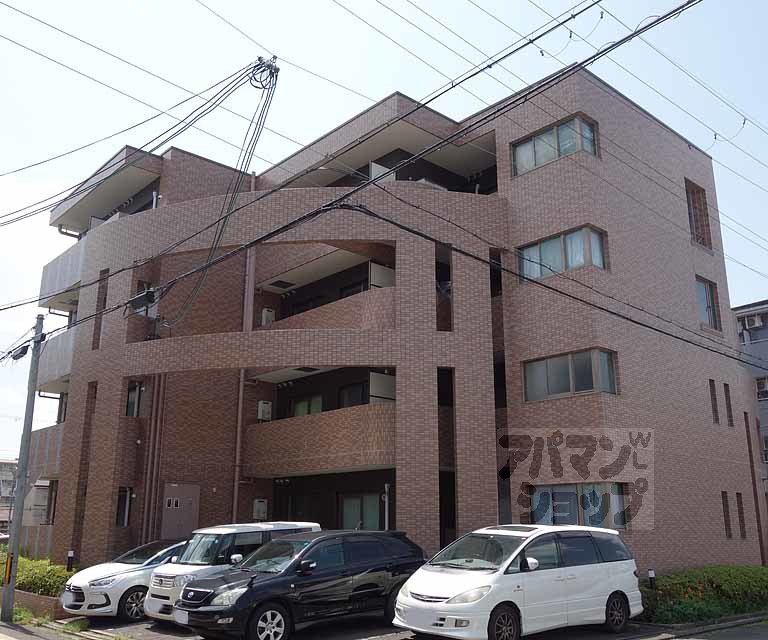 エリーフラッツ西ノ京の外観写真
