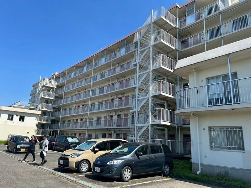 建物外観　コスモバンク掲載