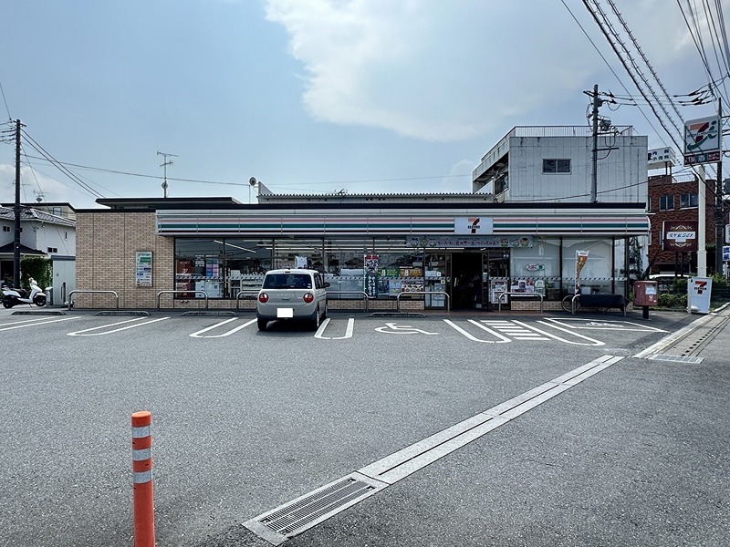 コンビニ　セブンイレブン 本庄栄1丁目店（コンビニ）まで566m