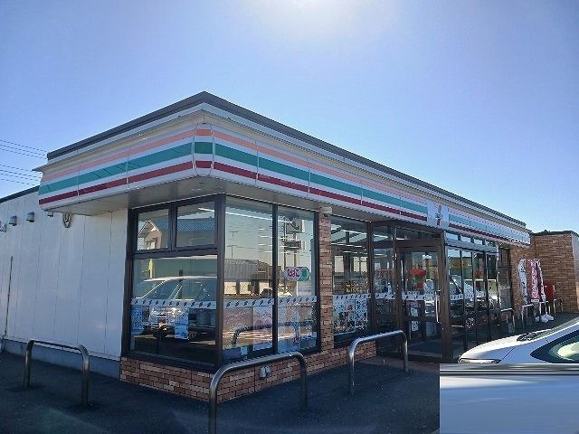 コンビニ　セブンイレブン横芝光インター店（コンビニ）まで600m