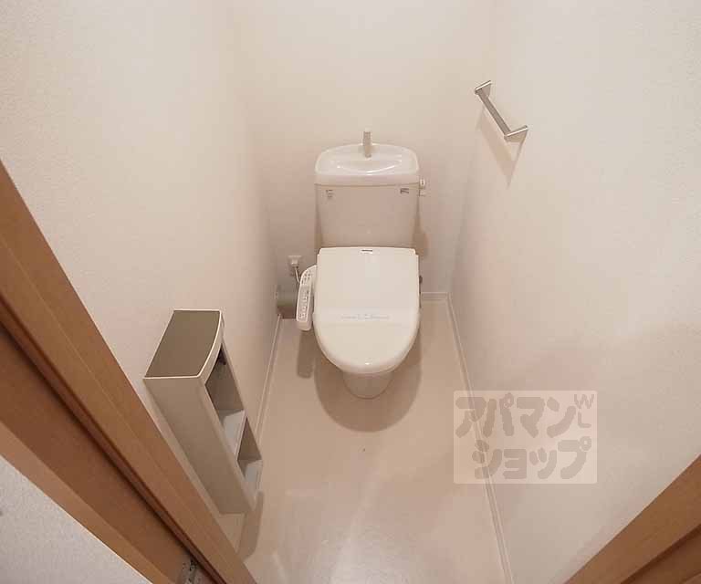 トイレ　ウォシュレットは設備扱い外です。