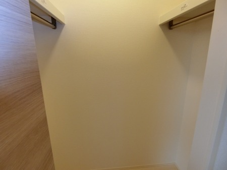 収納　同物件別号室です。
