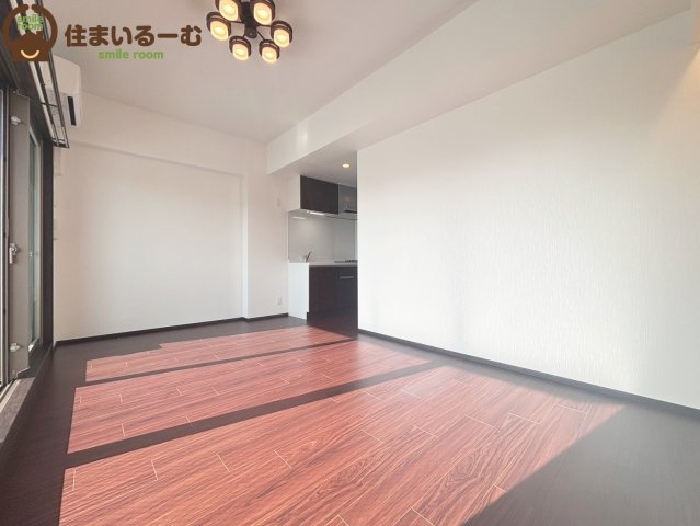 プレジオ都島北通の居間写真