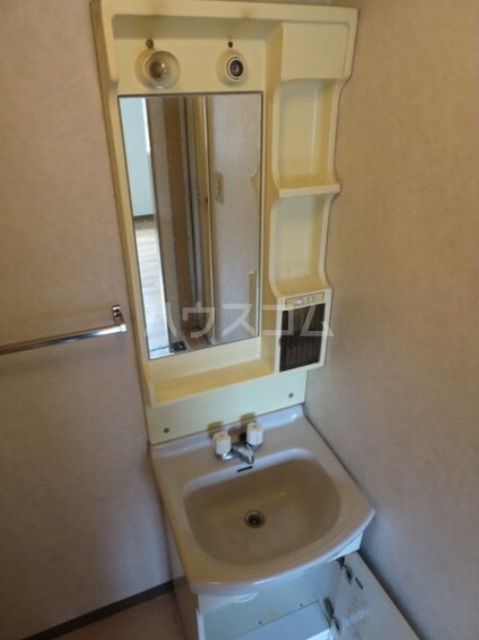 ファミール茶屋ヶ坂の内装写真