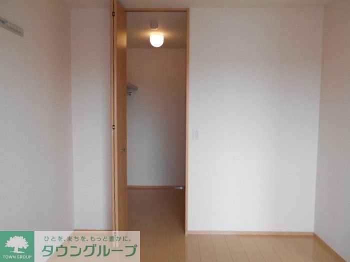 収納　※別号室参考写真です