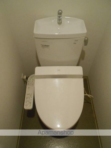 阪神本線 甲子園駅 徒歩5分 10階建 築18年のトイレ写真