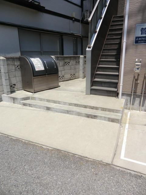 エントランス　お部屋へのエントランス