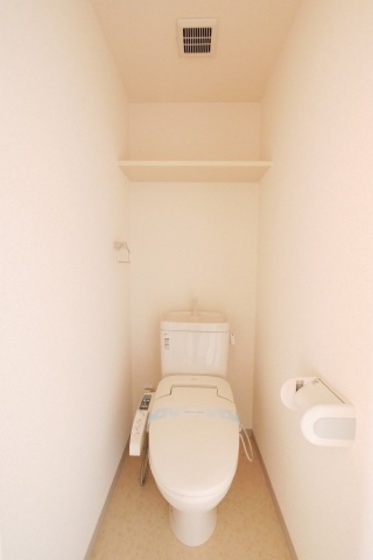 トイレ　※別部屋の写真です