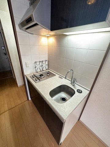 クリスタルグランツ北堀江のキッチン写真