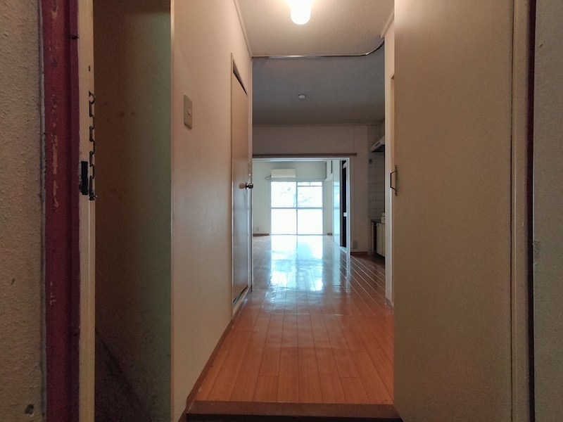 マンション和光の玄関写真