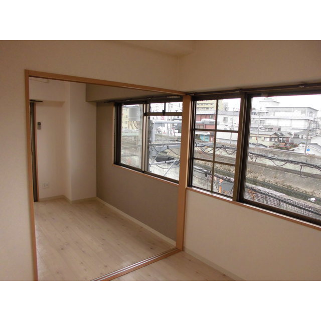 CORRECT FORET住道の居間写真