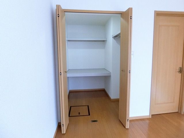 メゾンラフレシールの内装写真