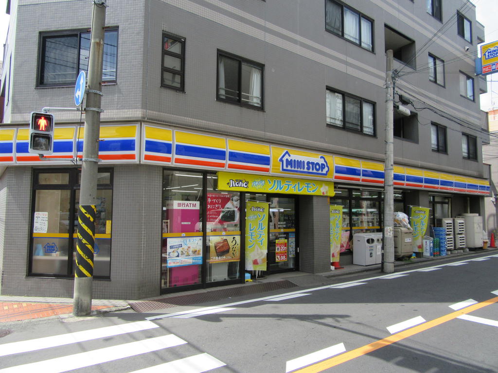 コンビニ　ミニストップ松本町3丁目店（コンビニ）まで186m