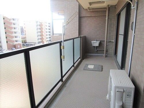 東武野田線 北大宮駅 徒歩12分 6階建 築27年の内装写真