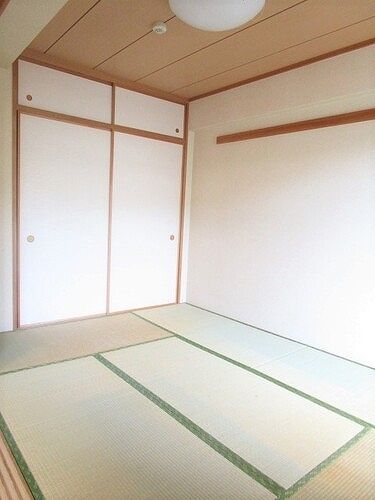 東武野田線 北大宮駅 徒歩12分 6階建 築27年の内装写真