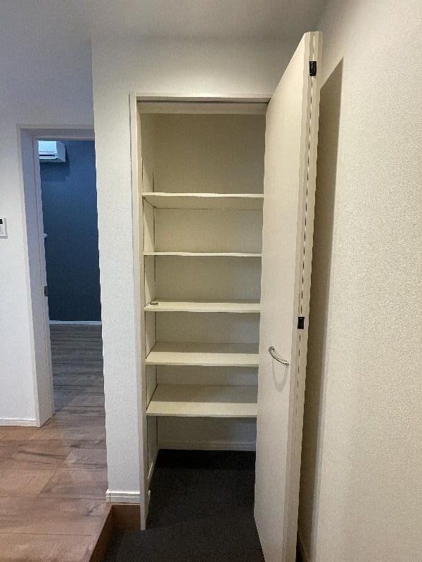 収納　設備