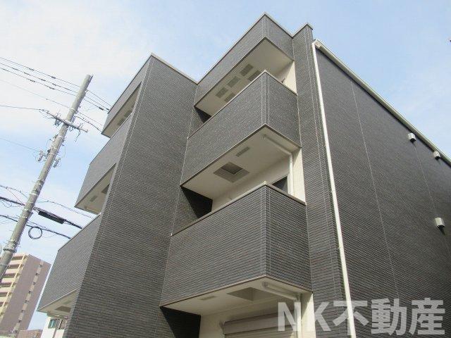 建物外観　落ち着いた雰囲気の外観です