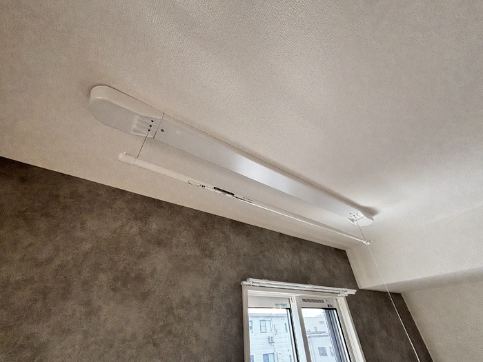 その他設備　室内物干し