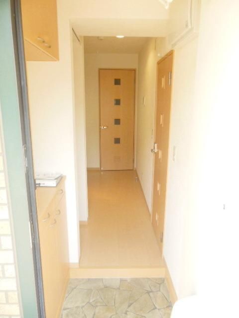 玄関　★お部屋探しは株式会社タウンハウジング東京まで★