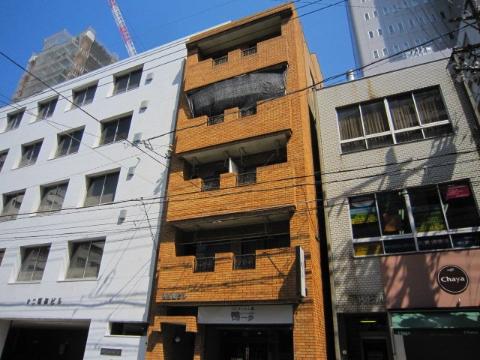 浅田屋ビルの建物外観