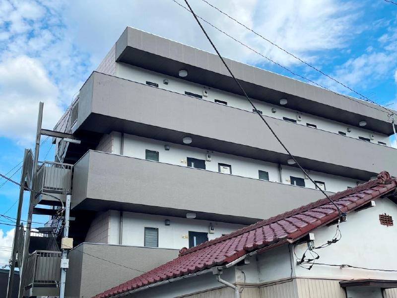 さいたま市桜区町谷のマンションの建物外観