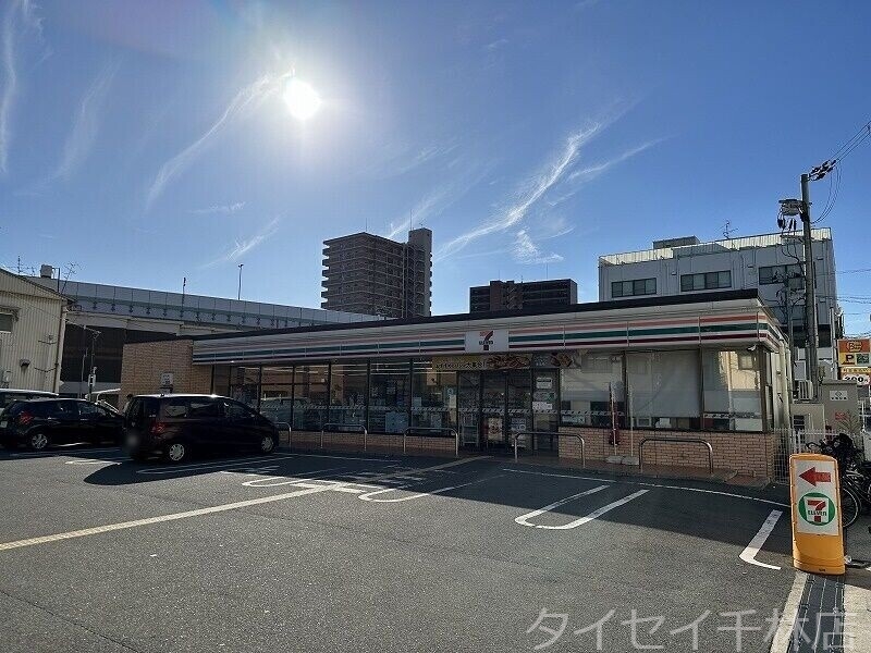 【大阪市旭区高殿のマンションのコンビニ】