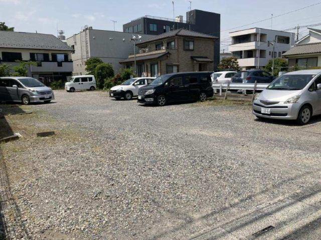 【森田屋ビルの駐車場】