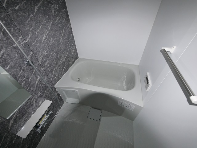 バス・シャワールーム　お風呂です