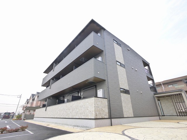 建物外観　建物外観を気になさる方へ、見た目の良い物件です